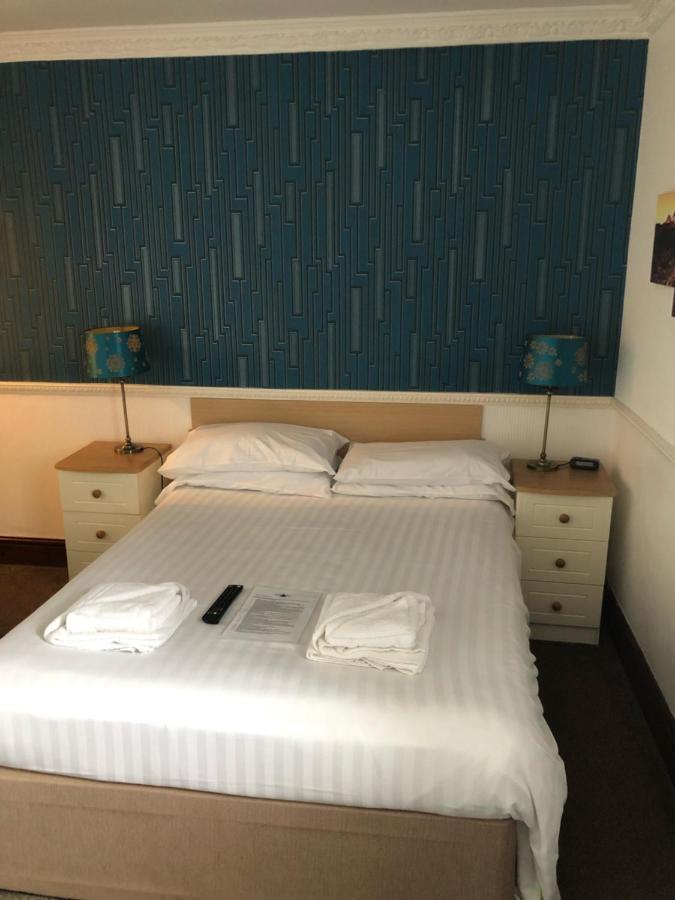 Boathouse Hotel โฮลีเฮด ภายนอก รูปภาพ